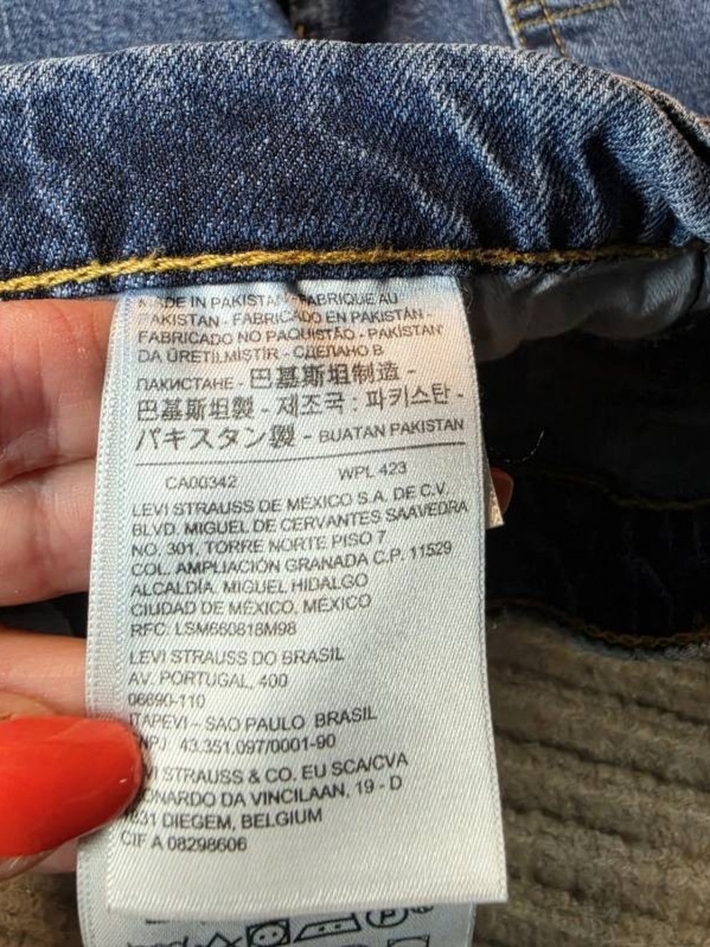 Levis 511 Slim Fit Jeans Mens 36x32 Blue Denim Med Wash Measure 34x31 Do Stretch - Picture 8 of 10